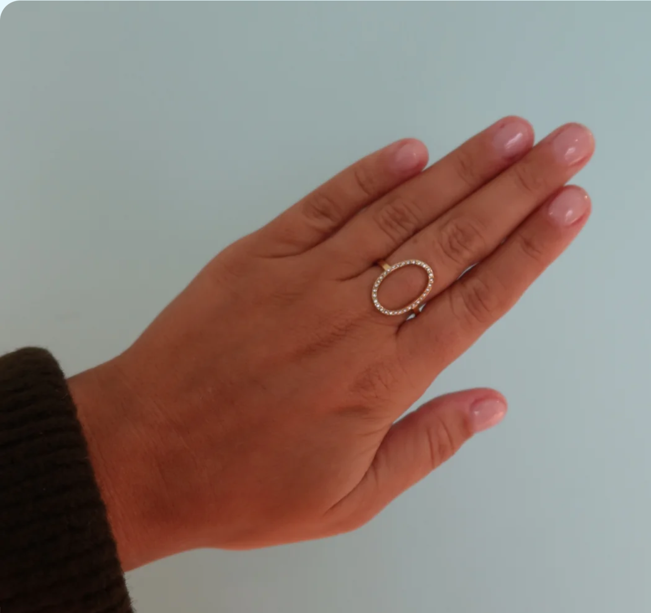 OVAL DIAMAND RING